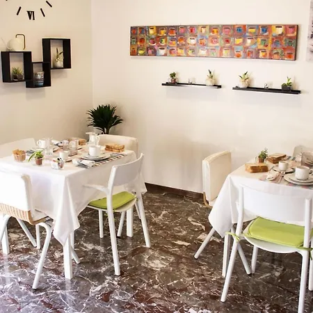 Bed & Breakfast Oleandro Silea